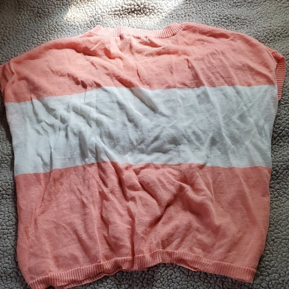 Striped Top - Picture 3 of 4